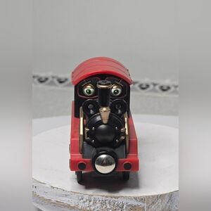 Chuggington Plastic/Wooden Train  Old Puffer Pete - Magnetic Toy [Read Details]